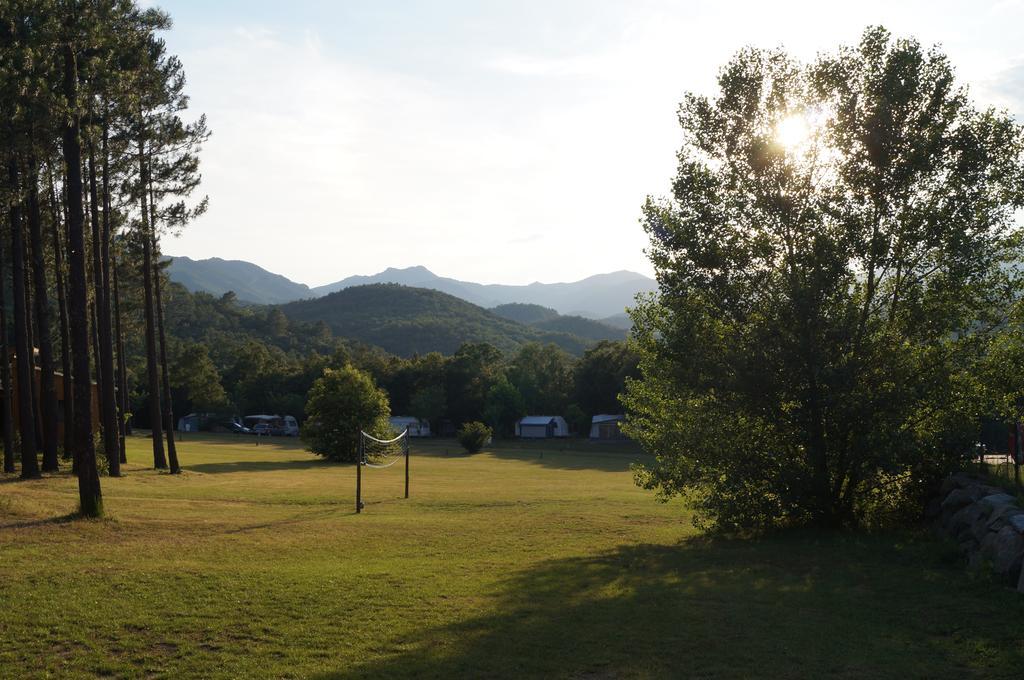 Camping Maçanet de Cabrenys Eksteriør billede