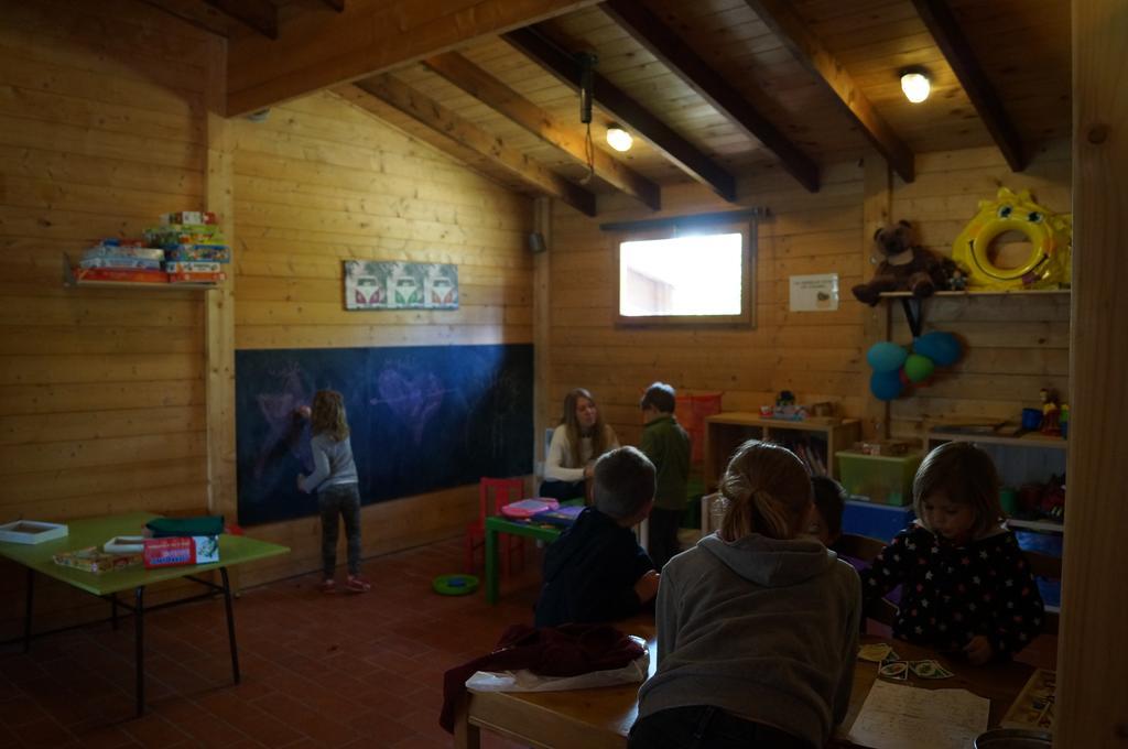 Camping Maçanet de Cabrenys Eksteriør billede
