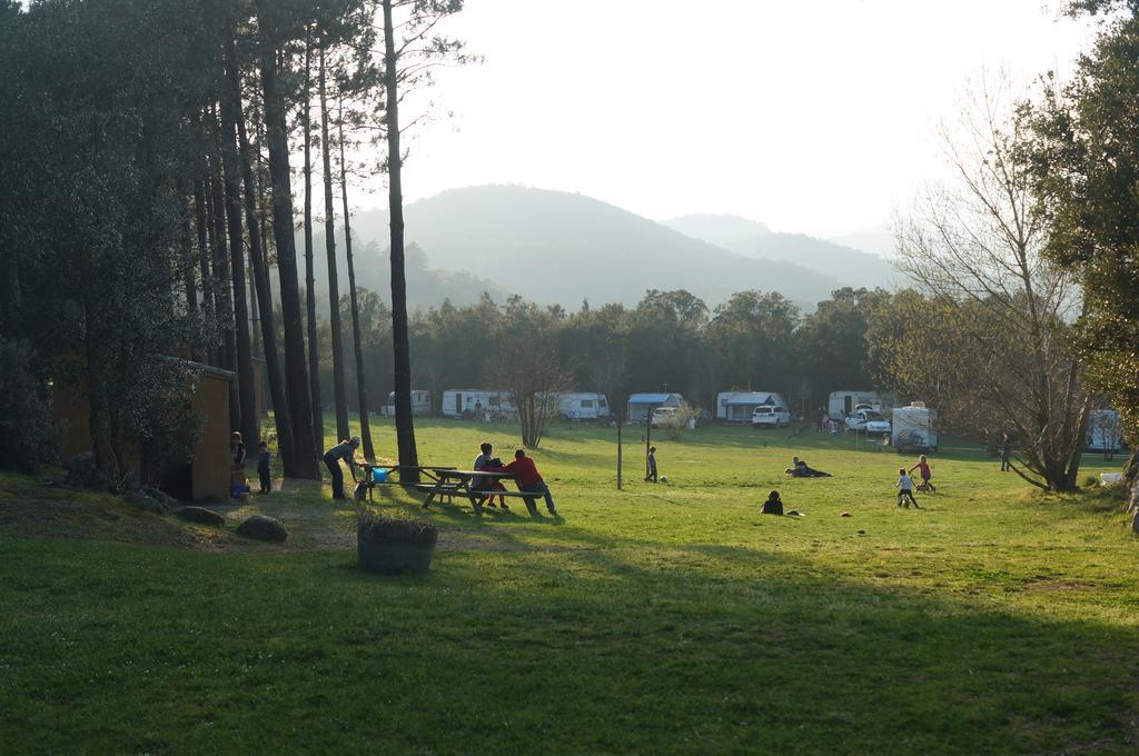 Camping Maçanet de Cabrenys Eksteriør billede